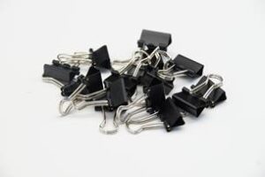29832983-klipy-biurowe-klips-biurowy-15mm-60szt-male-tetis.jpg
