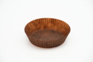 41164116-papilotka-foremka-muffinki-okragla-brazowa-70mm (3).jpg