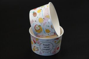 5212 41964196-kubek-papierowy-do-lodow-miseczka-na-lody-ice-cream-245ml (4).jpg